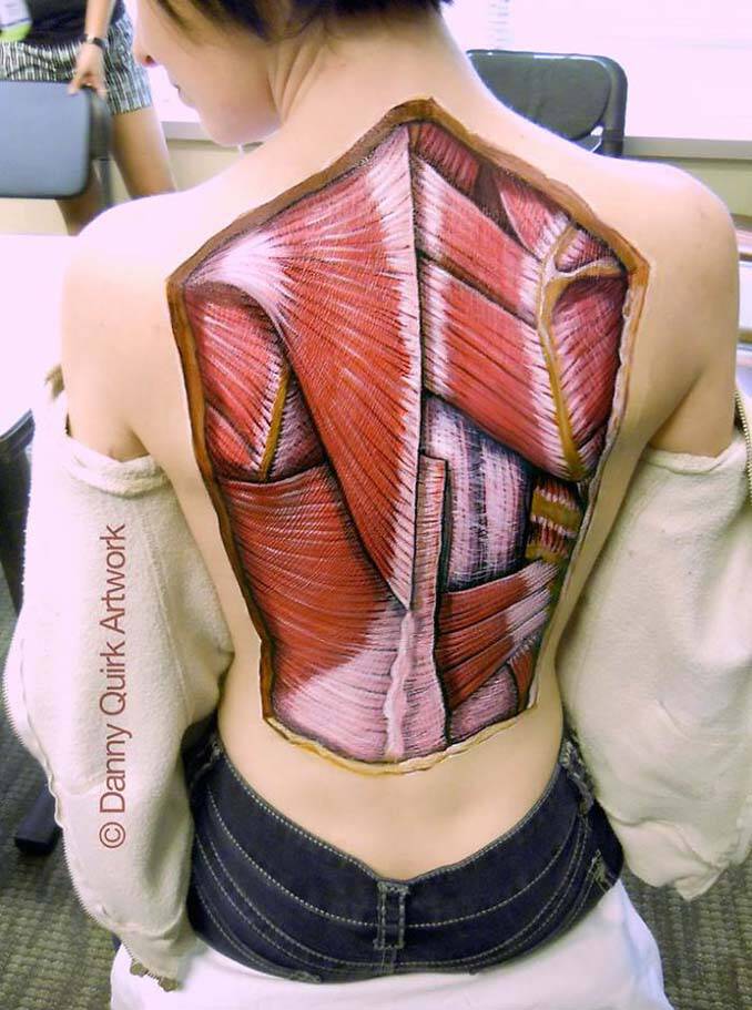 Ρεαλιστικά ανατομικά body painting αποκαλύπτουν τις δομές κάτω από το δέρμα μας (13)