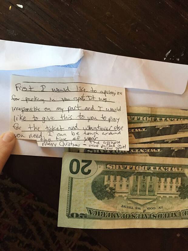 Άφησε ένα θυμωμένο σημείωμα στον άγνωστο που της έκλεψε το πάρκινγκ. Η απάντηση του ήταν σοκαριστική.